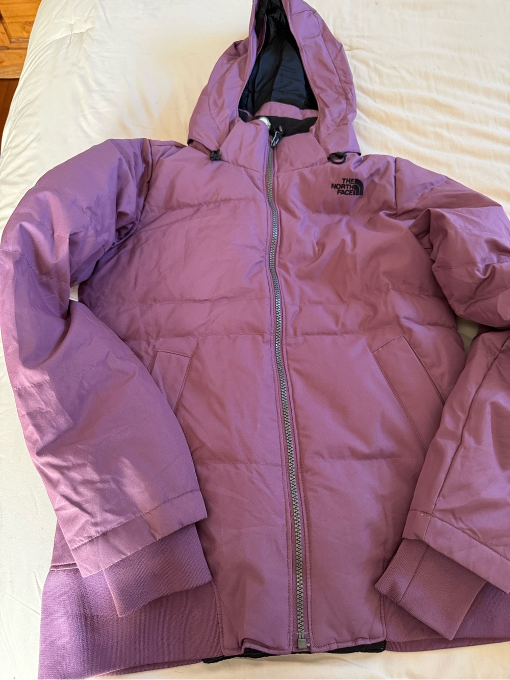 The North Face Women's 550 Insulated Puffer Jacket — Mauve Pink